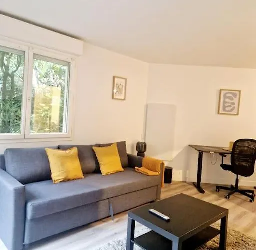 Charmant Studio Au Coeur De Boulogne Avec Jardin
